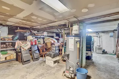 709 Clinton Street, Bellmore, NY 11710 - Photo 17