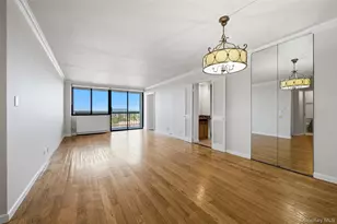2 Bay Club Dr, Bayside, NY 11360 - Photo 3