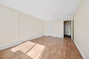 2 Bay Club Dr, Bayside, NY 11360 - Photo 21