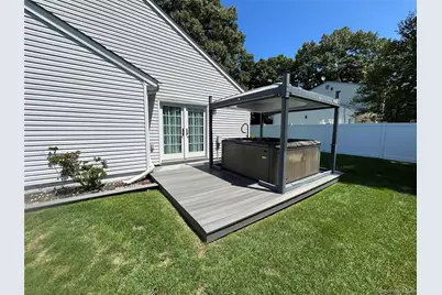19 Sandpiper Lane, Coram, NY 11727 - Photo 19