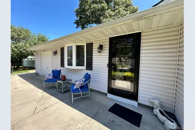 19 Sandpiper Lane, Coram, NY 11727 - Photo 25