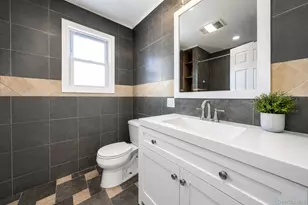 12 Nelson St, Elmont, NY 11003 - Photo 19
