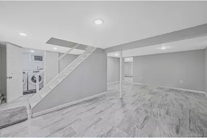 1316 6th Street, West Babylon, NY 11704 - Photo 29