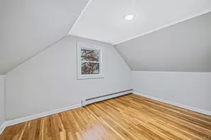 1316 6th St, West Babylon, NY 11704 - Photo 25