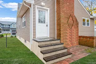 1316 6th St, West Babylon, NY 11704 - Photo 5