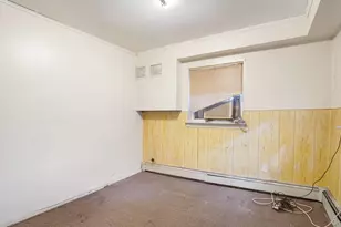 2436 Seymour Ave, Bronx, NY 10469 - Photo 17