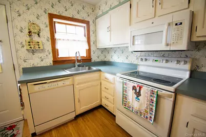 179 Ventry Court #B, Ridge, NY 11961 - Photo 9