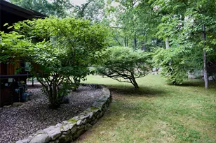 68 Spice Bush Ln, Tuxedo Park, NY 10987 - Photo 3