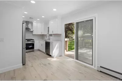 18 Easterly Road, Hampton Bays, NY 11946 - Photo 11