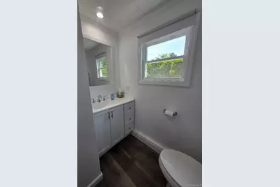 309-15 Fanning Boulevard, Riverhead, NY 11901 - Photo 17