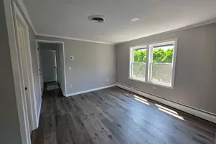 309-15 Fanning Blvd, Riverhead, NY 11901 - Photo 13
