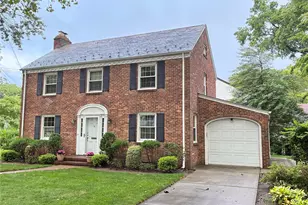 8 Orchid St, Floral Park, NY 11001 - Photo 25