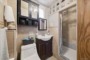 672 Drew St, Brooklyn, NY 11208 - Photo 9
