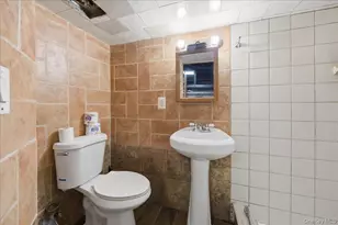672 Drew St, Brooklyn, NY 11208 - Photo 15