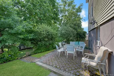 162 Woodland Avenue, New Rochelle, NY 10805 - Photo 25