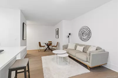 148-09 Northern Boulevard #1J, Flushing, NY 11354 - Photo 3