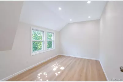 8566 151st Street #Apt. 3, Jamaica, NY 11432 - Photo 7