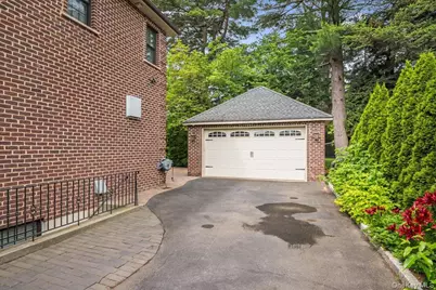 11 School Street, East Williston, NY 11596 - Photo 31