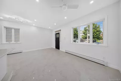 13-03 125th Street, College Point, NY 11356 - Photo 5