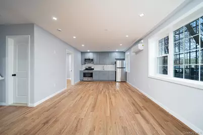 7036 70th Street, Glendale, NY 11385 - Photo 3