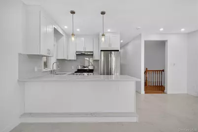 13-07 125th Street, College Point, NY 11356 - Photo 19