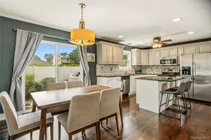 438 Richmond Blvd, Ronkonkoma, NY 11779 - Photo 9
