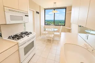 269-10 Grand Central Pkwy, Floral Park, NY 11005 - Photo 7