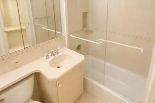 269-10 Grand Central Pkwy, Floral Park, NY 11005 - Photo 15
