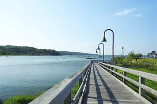 200 Lexington, Oyster Bay, NY 11771 - Photo 31