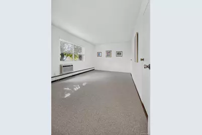 200 Lexington #1F, Oyster Bay, NY 11771 - Photo 17
