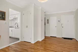 200 Lexington, Oyster Bay, NY 11771 - Photo 7