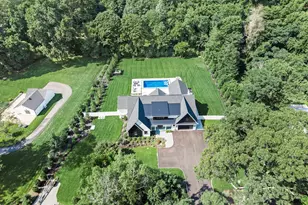53 Stony Hollow Rd, Centerport, NY 11721 - Photo 25