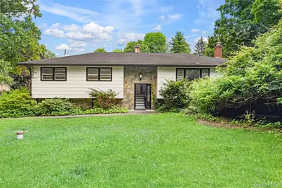 9 Catalpa Road N, Newburgh, NY 12550 - Photo 1