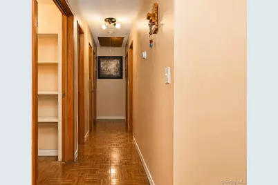 28 Sunrise Terrace, Bloomingburg, NY 12721 - Photo 13
