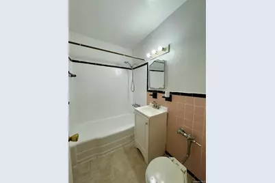 142-20 41st Ave #6C, Flushing, NY 11355 - Photo 5