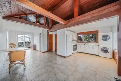 8 Eastern  Concourse, Amityville, NY 11701 - Photo 3