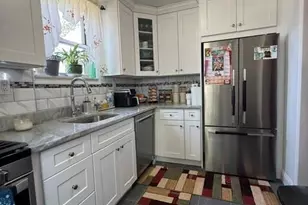 131-03 233 St Rd, Rosedale, NY 11422 - Photo 5