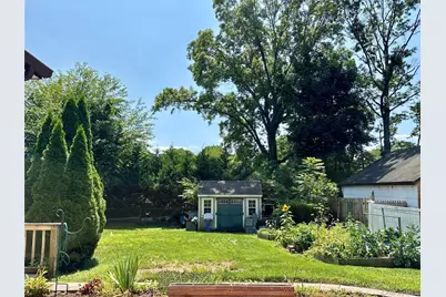17 Alex Lane, Glen Cove, NY 11542 - Photo 5