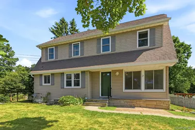 3 Ireland Drive, Poughkeepsie, NY 12603 - Photo 3