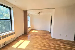 87-01 Midland Pkwy, Jamaica, NY 11432 - Photo 11