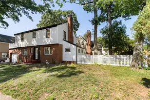 329 E Euclid St, Valley Stream, NY 11580 - Photo 23