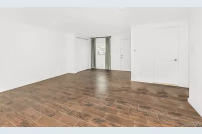 2803 Gunther Avenue, Bronx, NY 10469 - Photo 23
