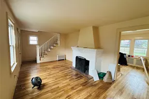 29 Roosevelt St, Glen Cove, NY 11542 - Photo 3