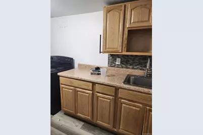 11315 205th Street, Saint Albans, NY 11412 - Photo 7