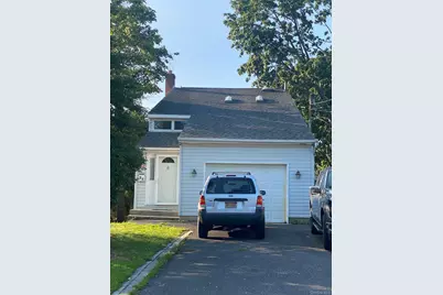 35 E 6th Street, Patchogue, NY 11772 - Photo 1