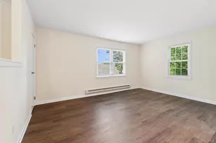 1000 9th St, Greenport, NY 11944 - Photo 3