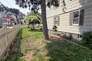 60-69 80th Ave, Glendale, NY 11385 - Photo 35