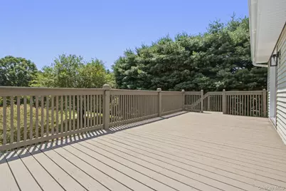 83 Smith Road, Poughkeepsie, NY 12603 - Photo 17