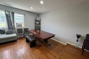 325 West St, Newburgh, NY 12550 - Photo 3