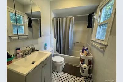 325 West Street, Newburgh, NY 12550 - Photo 7